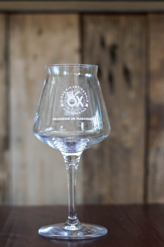 Le verre Teku de la brasserie